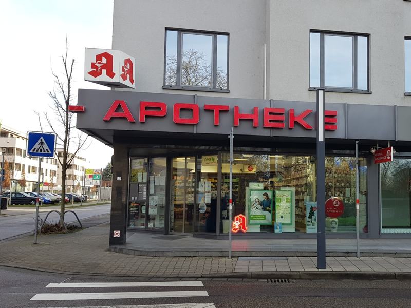 Aussenansicht der Albtal Apotheke